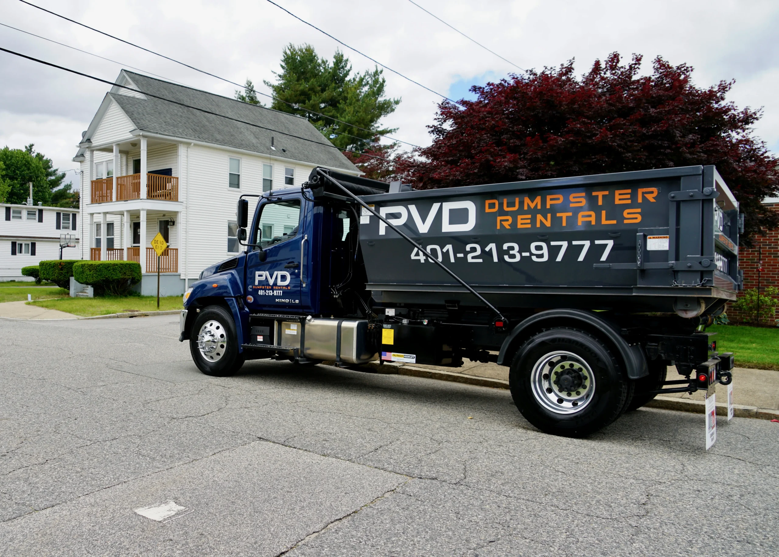 Roll-off dumpster delivered in Central Falls, RI